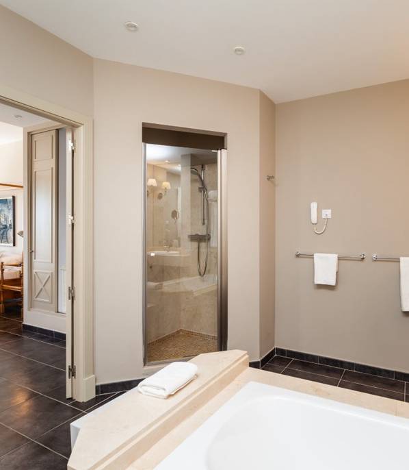 Grand suite Fairplay Golf & Spa Resort Casas Viejas (Benalup) Grand suite Fairplay Golf & Spa Resort Casas Viejas (Benalup)